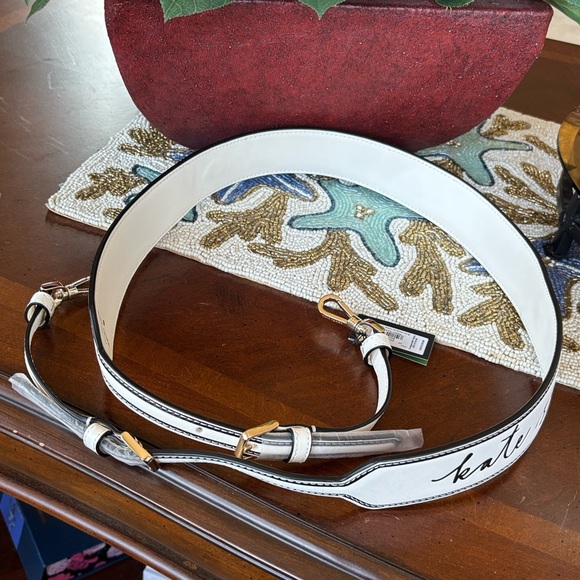 NWT Kate Spade Script Leather Meringue Adjustable Crossbody Guitar Bag Strap - Picture 8 of 14